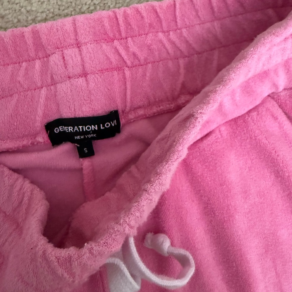 Generation love - Picture 2 of 2